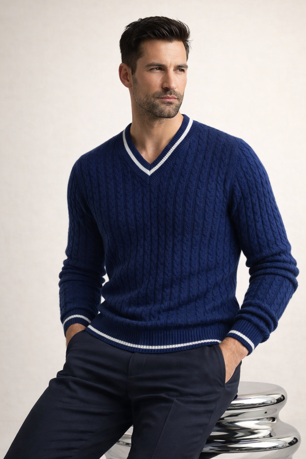 Brando Cashmere Scollo a V a trecce Blu Marino