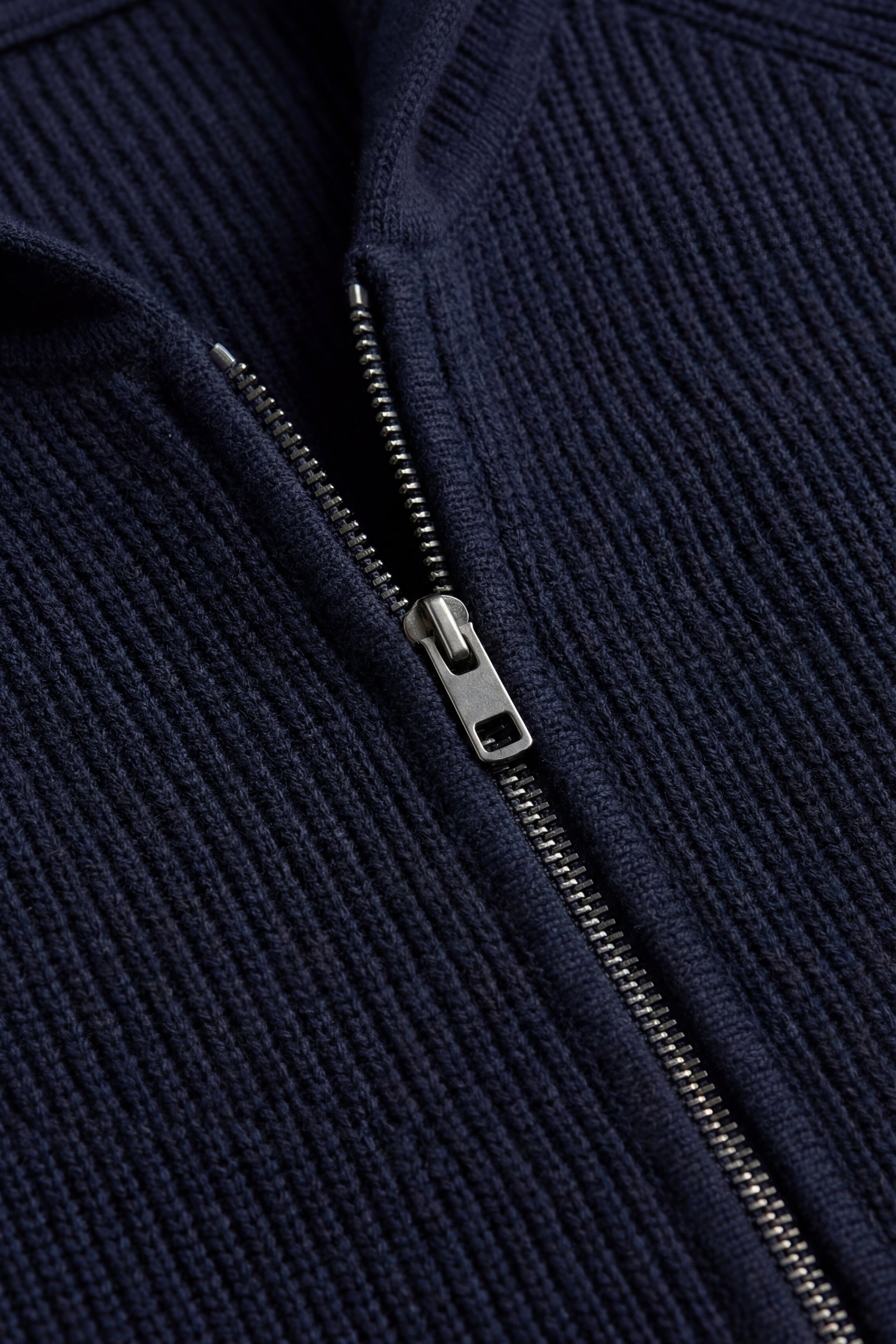 Maglione con cappuccio in merino Amalfi blu navy