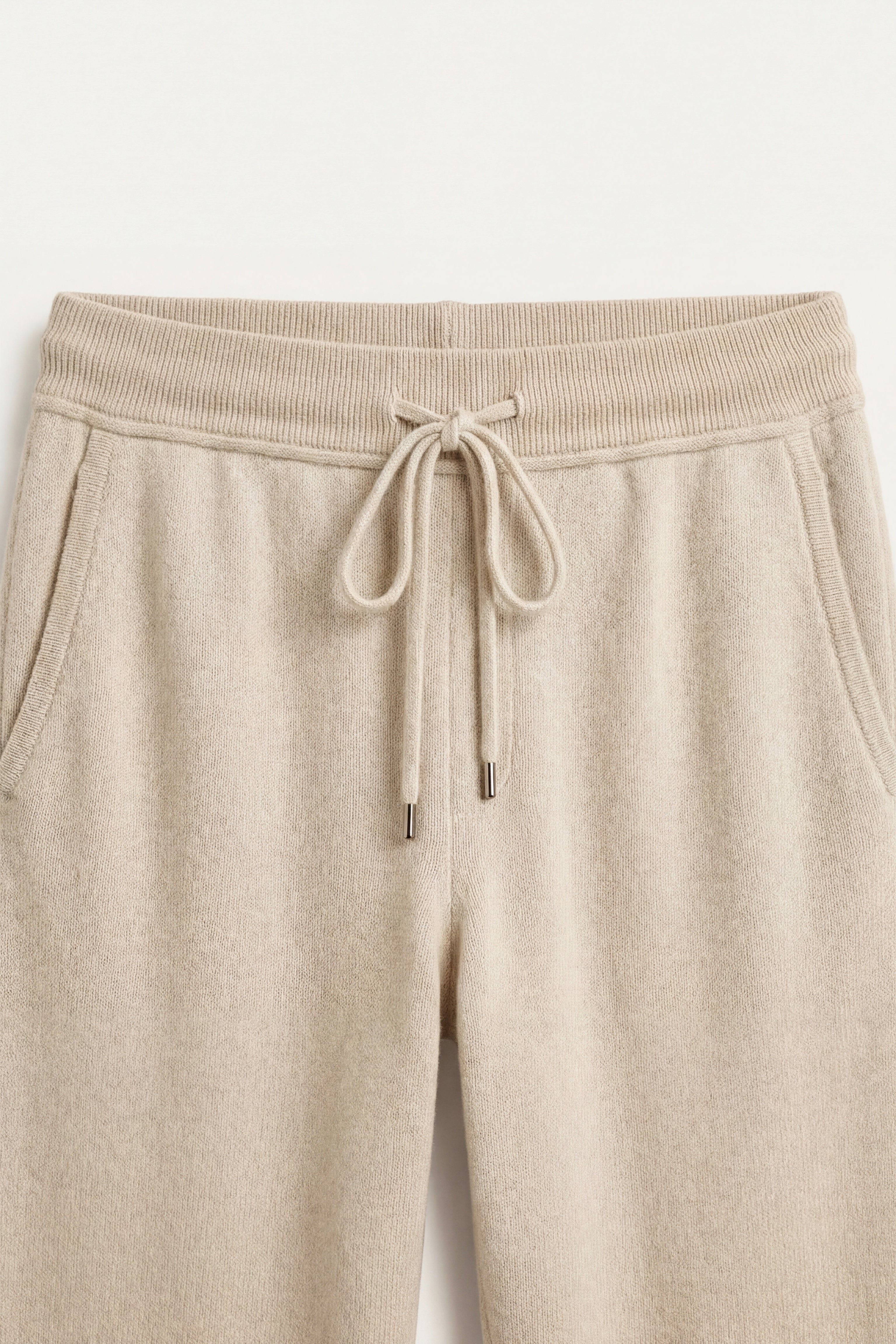 Completo Elviro Cashmere con Cappuccio e Zip Crema