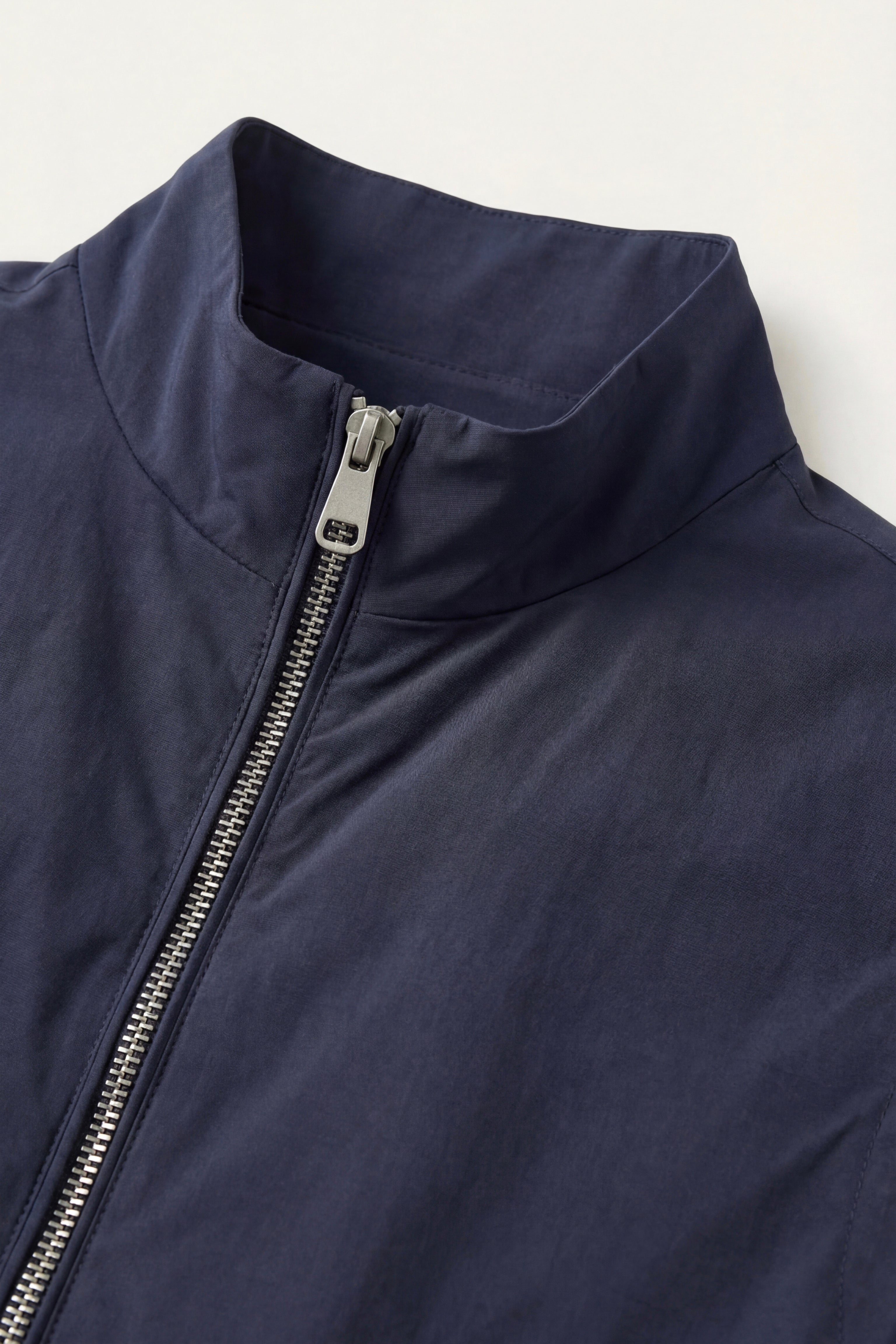 Valeno Gilet con Cerniera e Collo Alto Blu Scuro