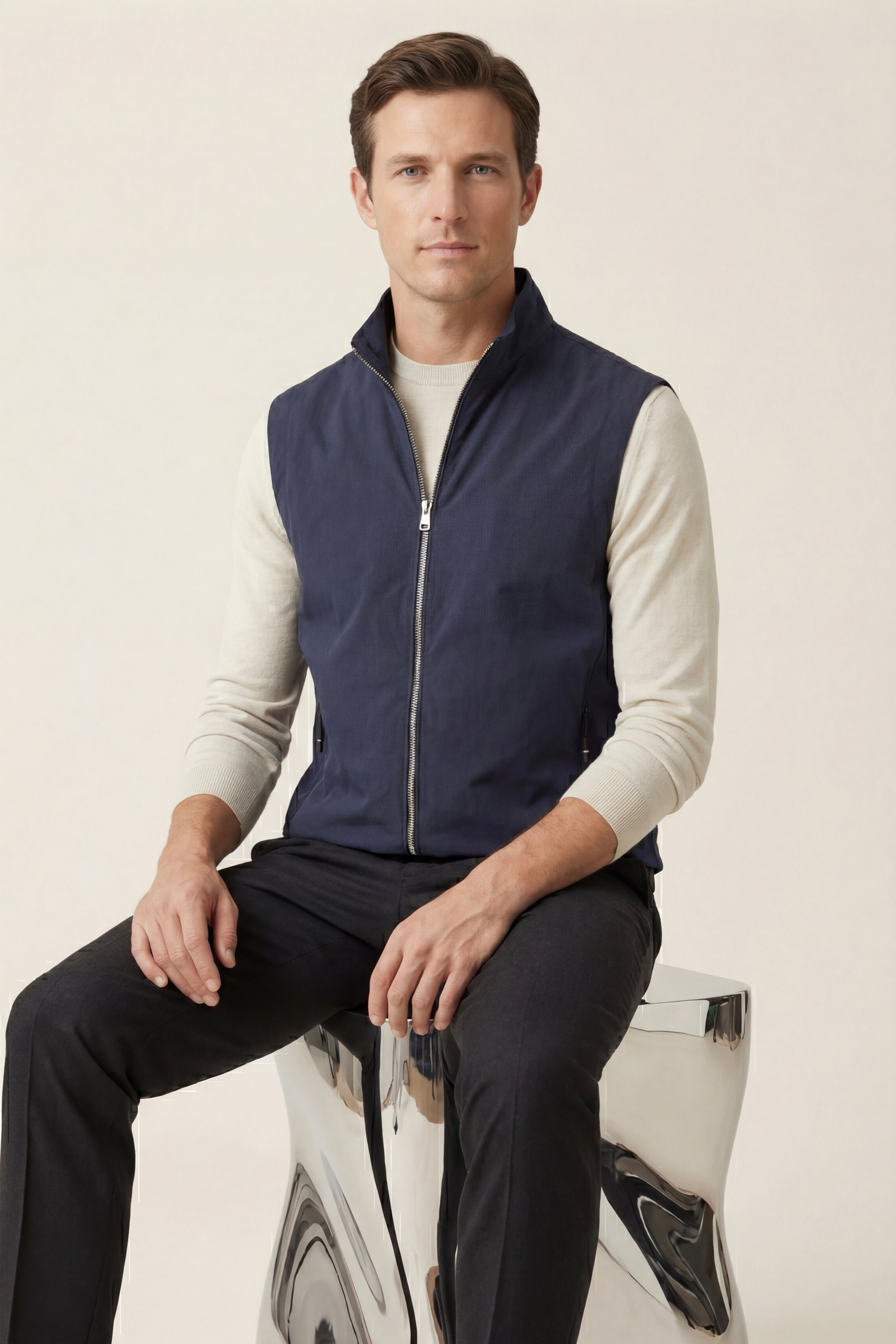 Valeno Gilet con Cerniera e Collo Alto Blu Scuro