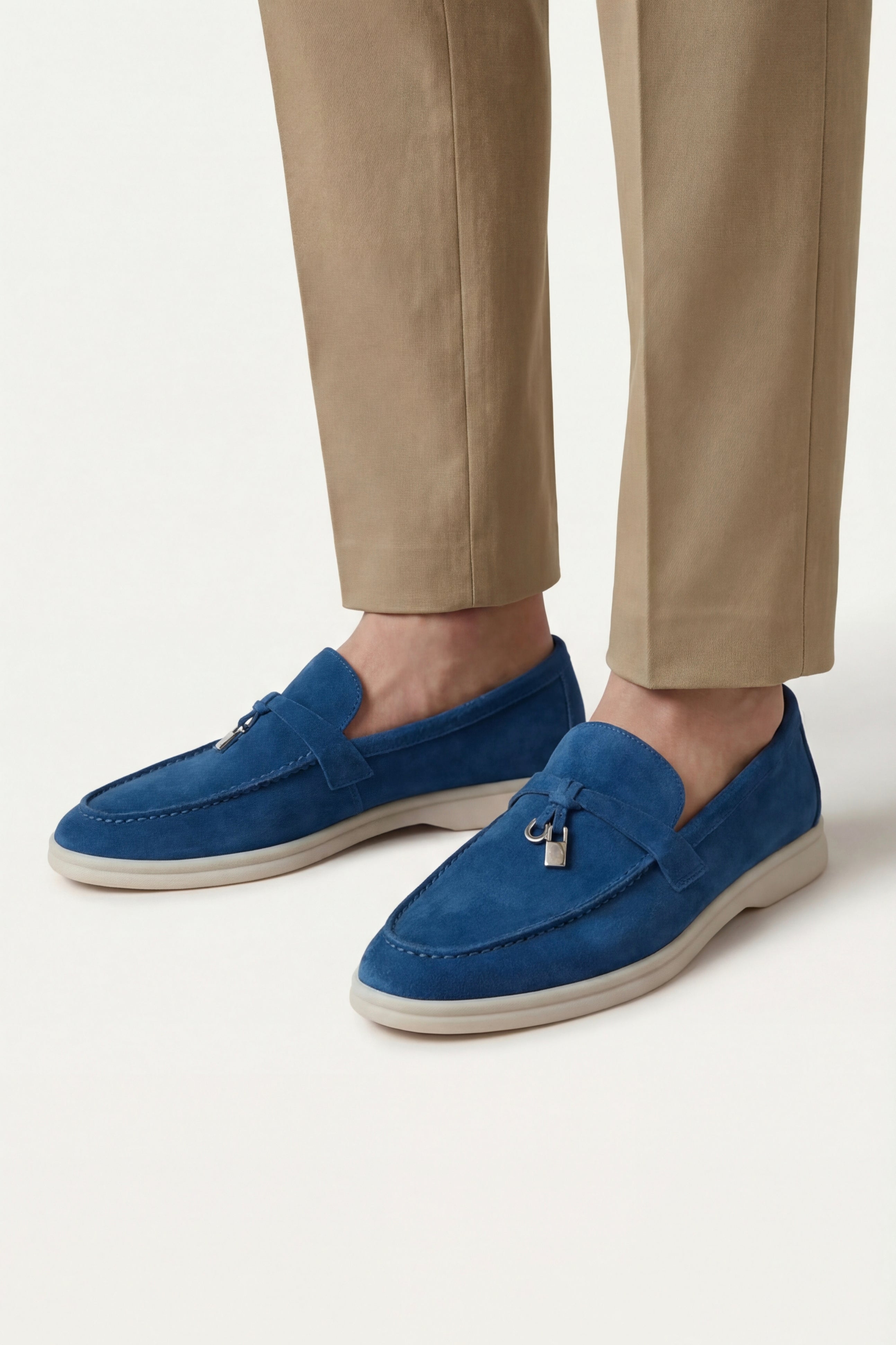 Mocassino Leonis con fibbia blu royal