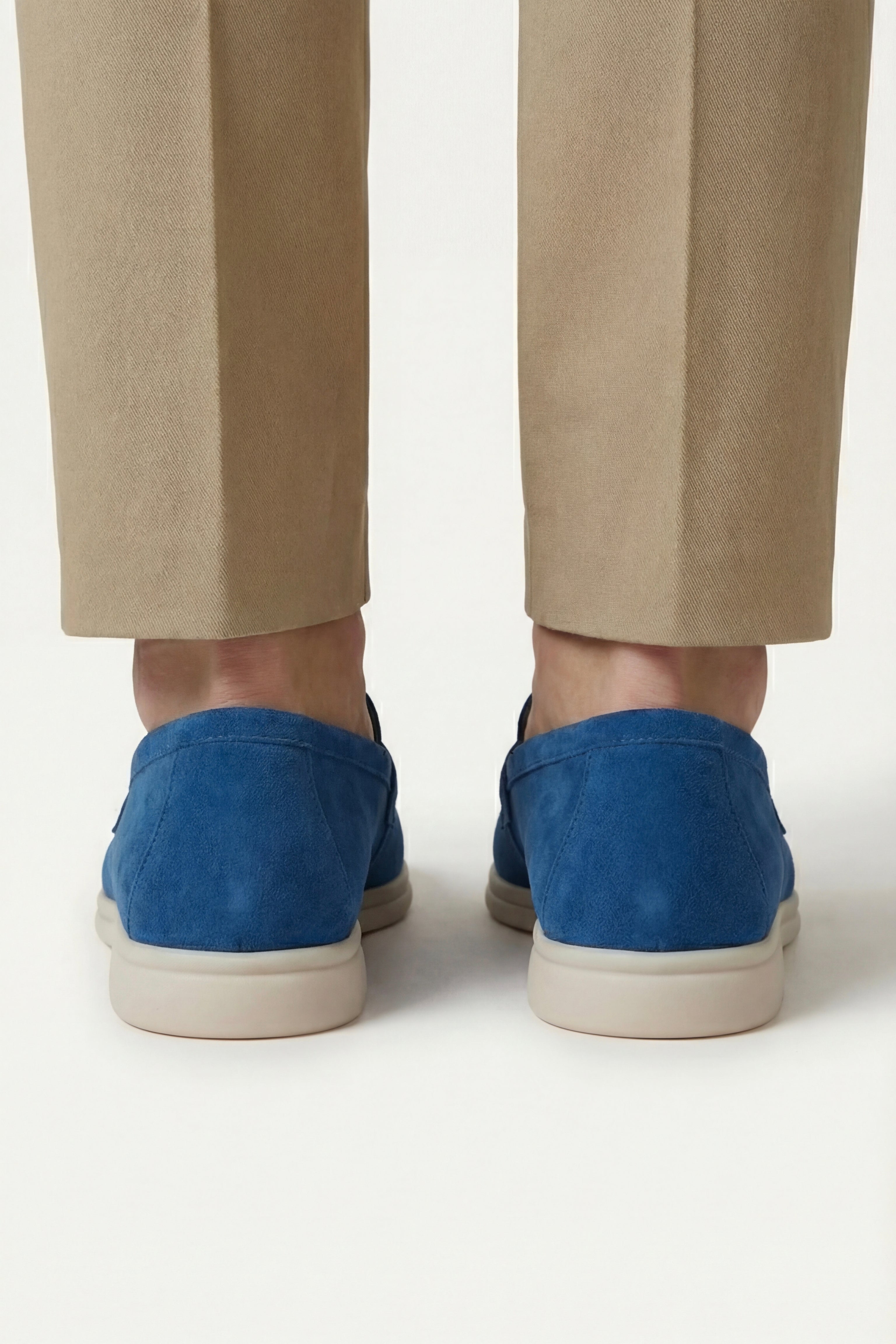 Mocassino Leonis con fibbia blu royal