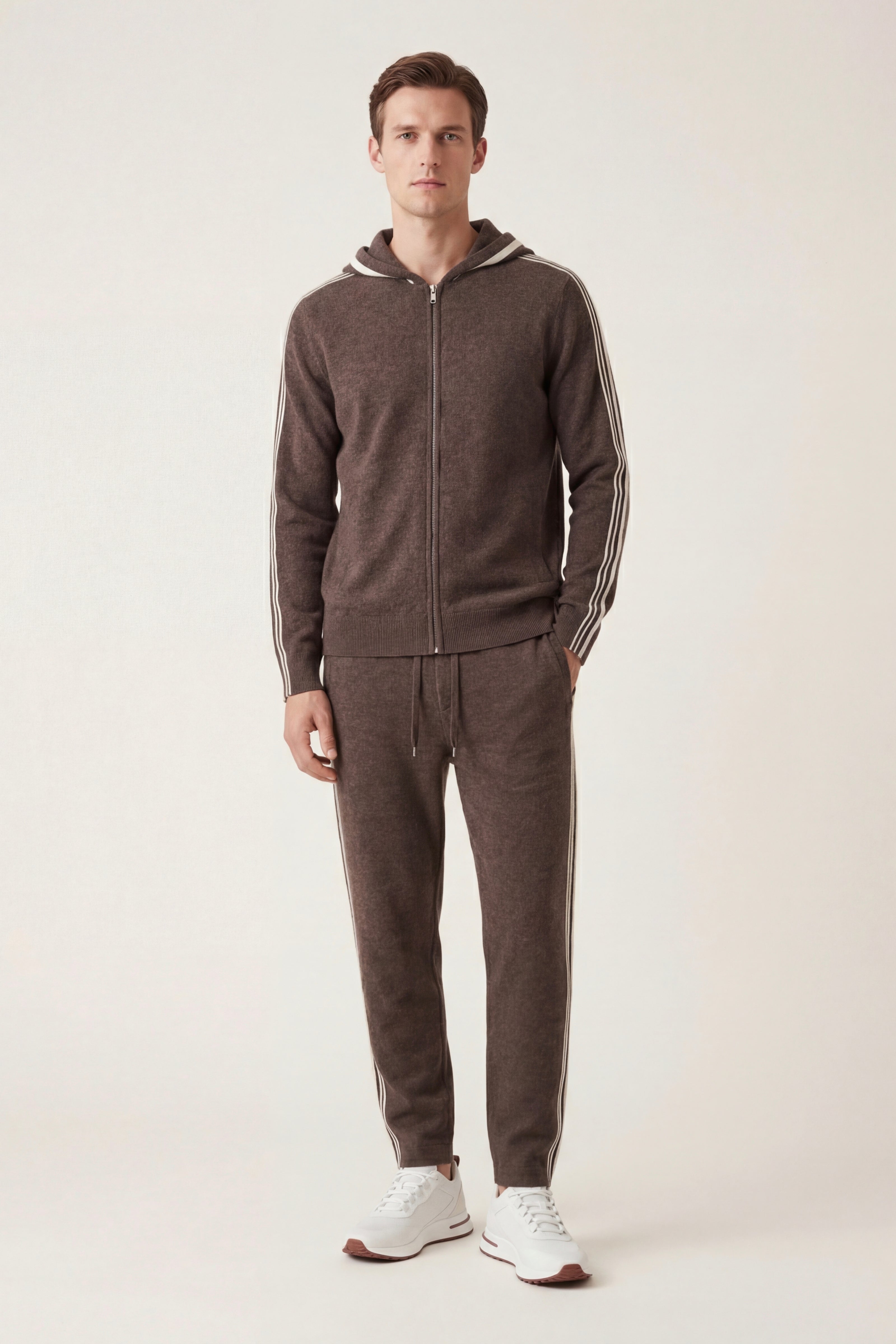 Giancarlo Hooded Zip Set Brown
