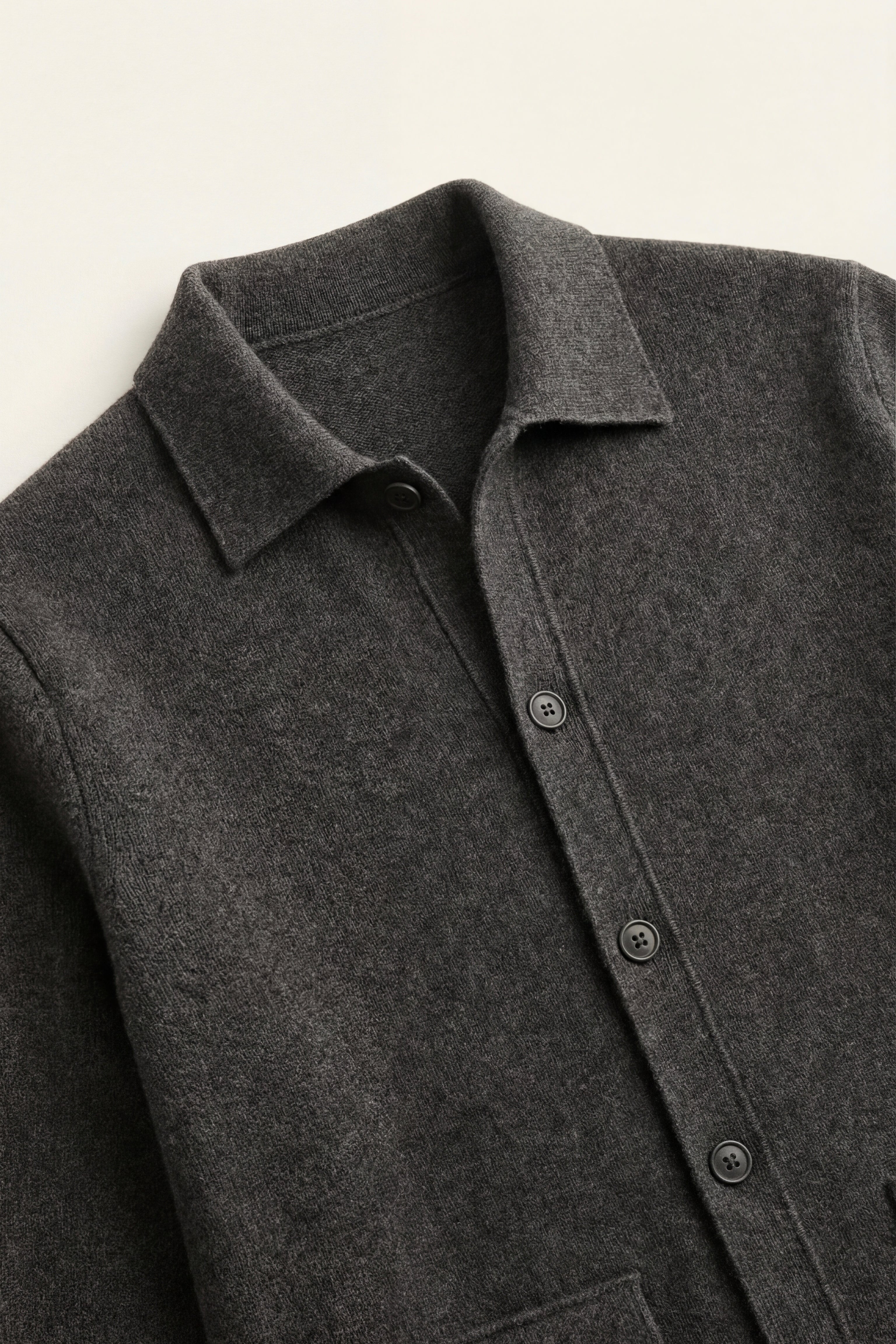 Cardigan Lorenzo in cashmere grigio scuro