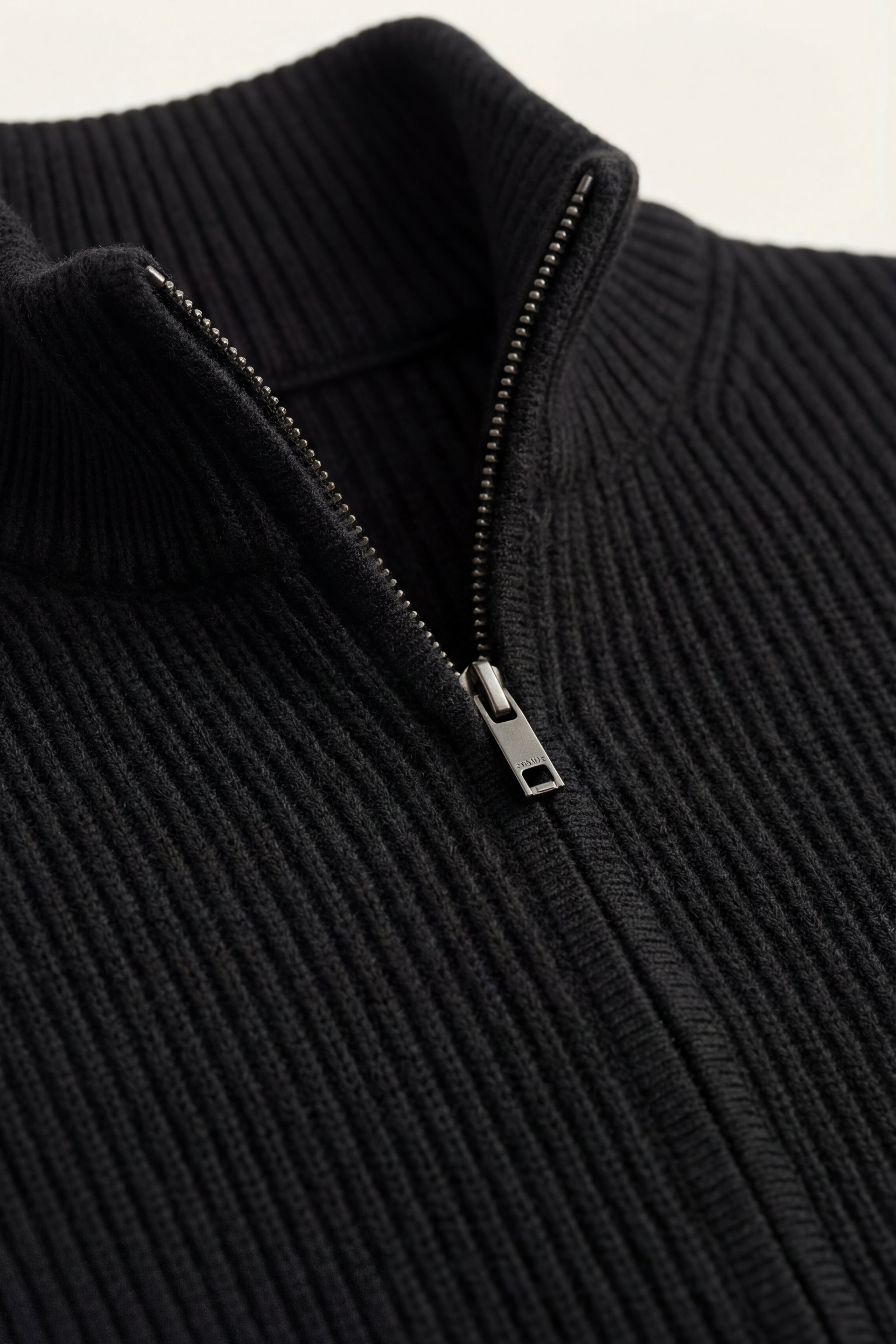 Cardigan Roma in cashmere nero