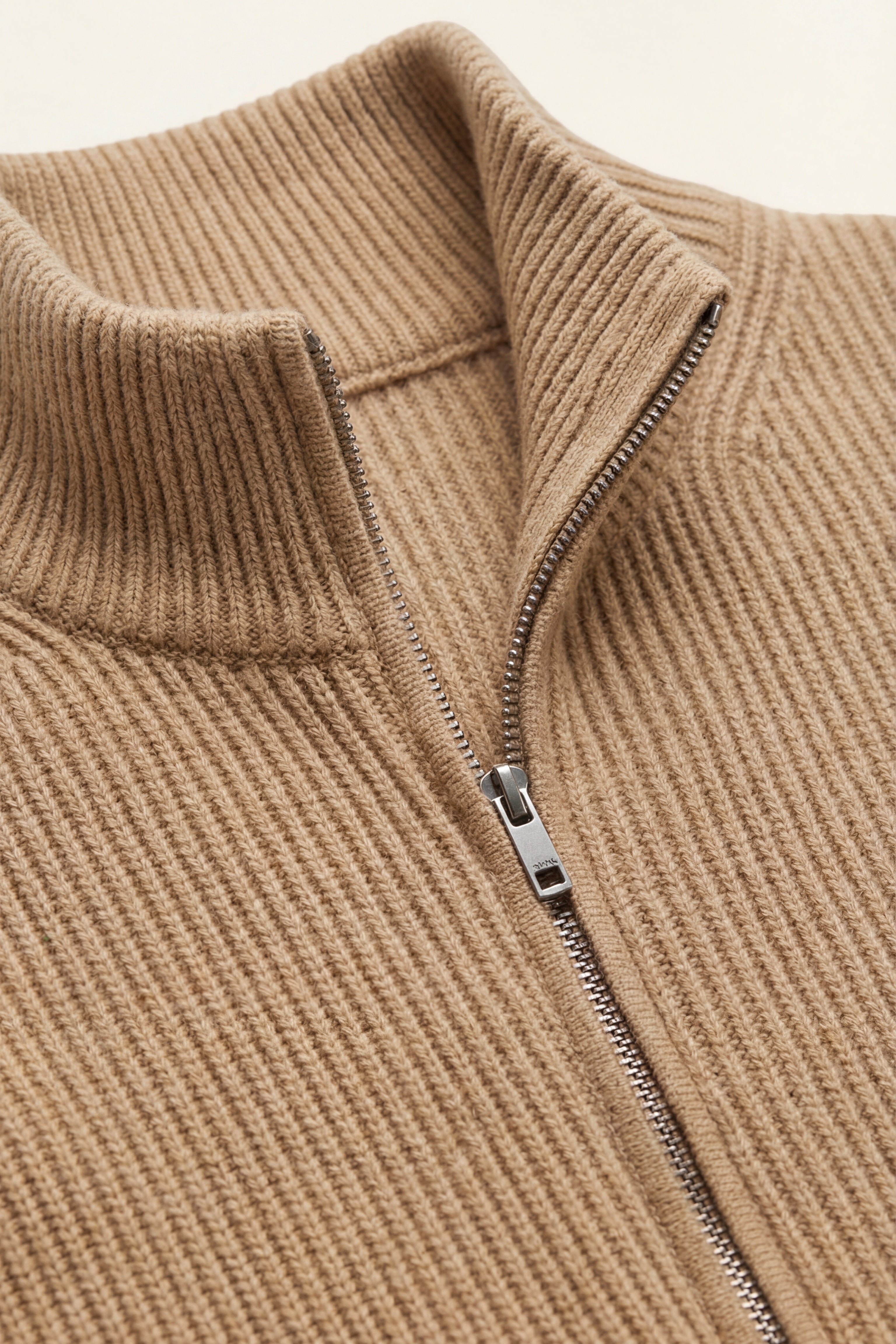 Cardigan Roma in Cashmere color Kaki