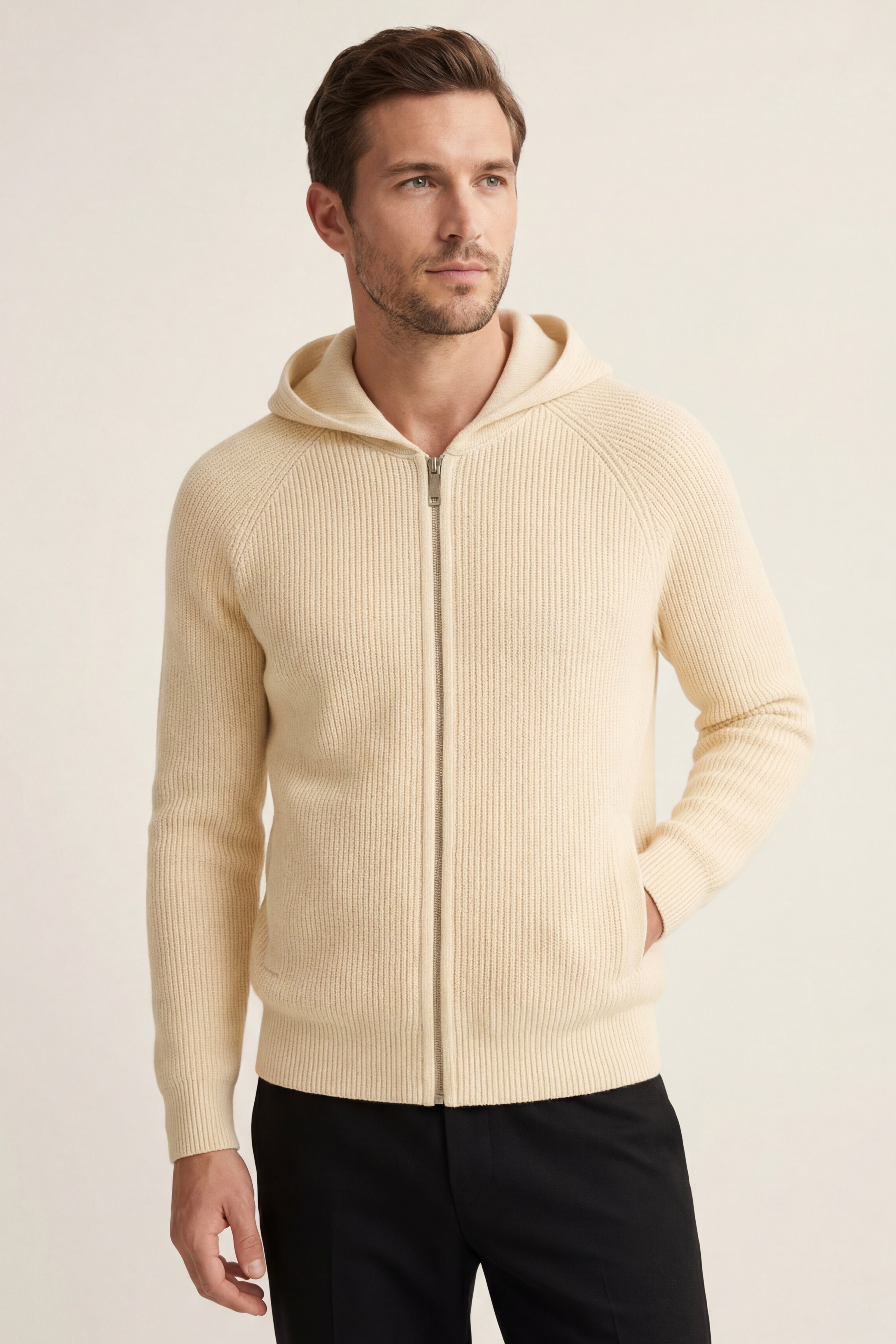 Maglione con cappuccio in merino Amalfi beige