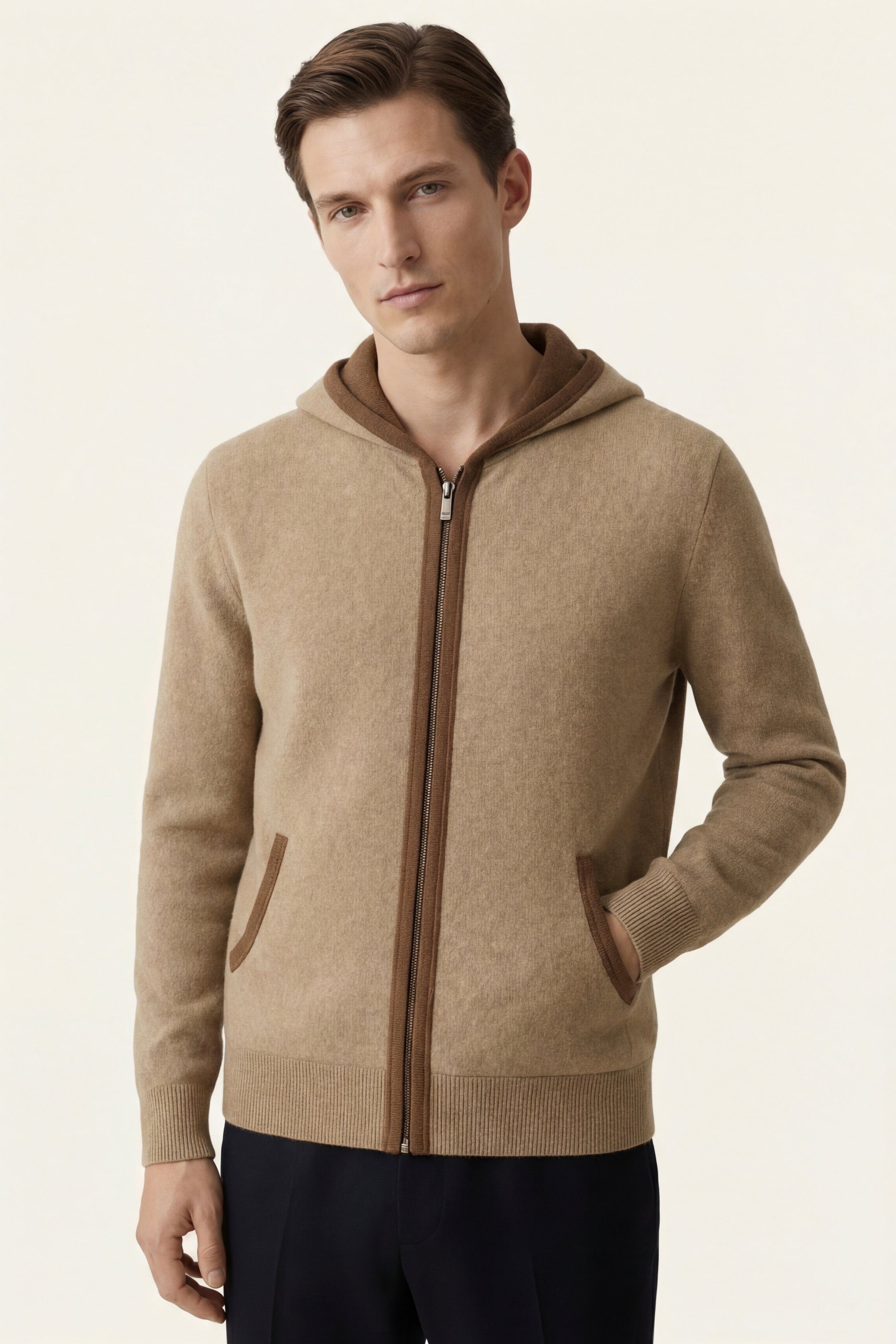 Cardigan con cappuccio Sorano marrone