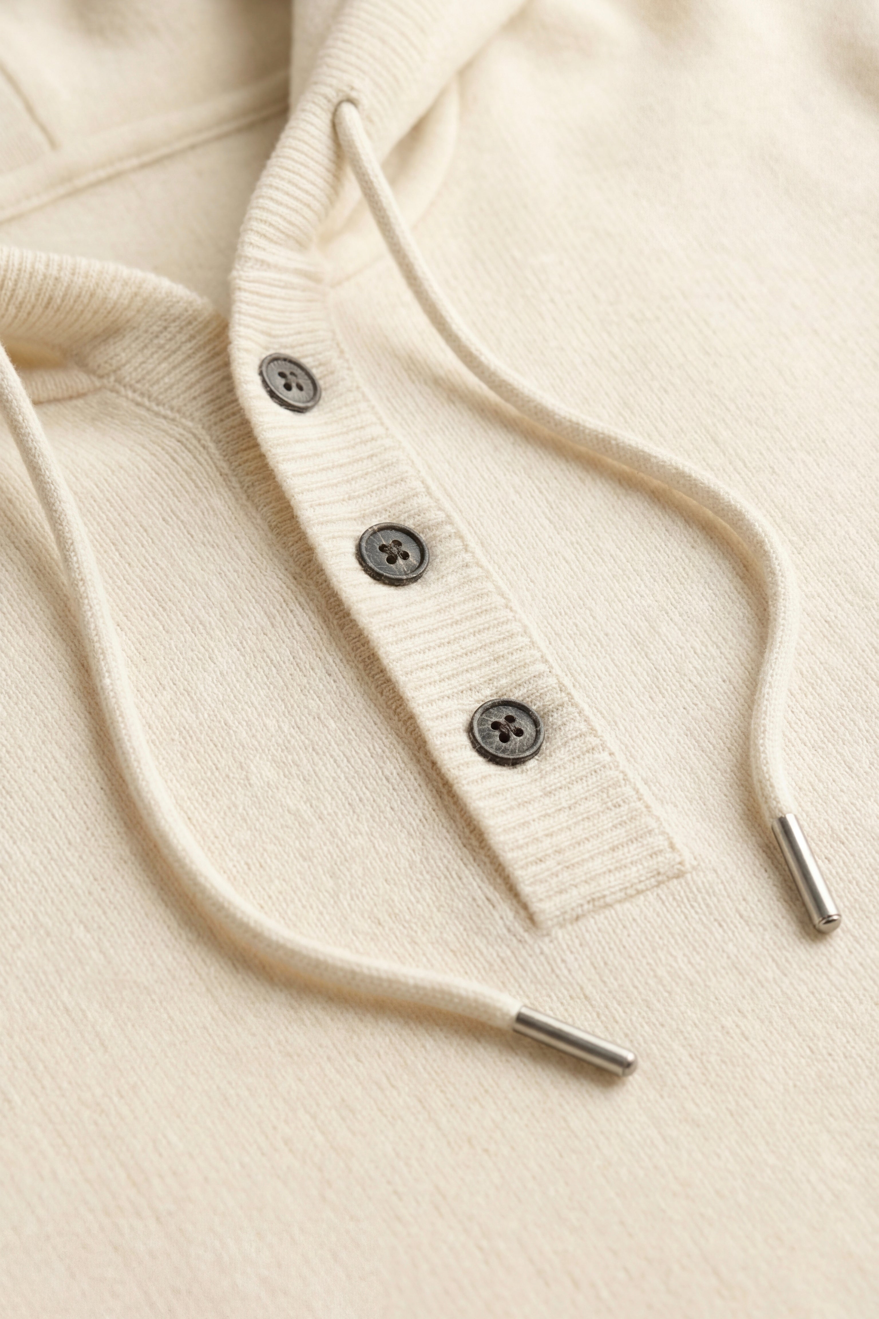 Taviano Maglia con Cappuccio Color Crema
