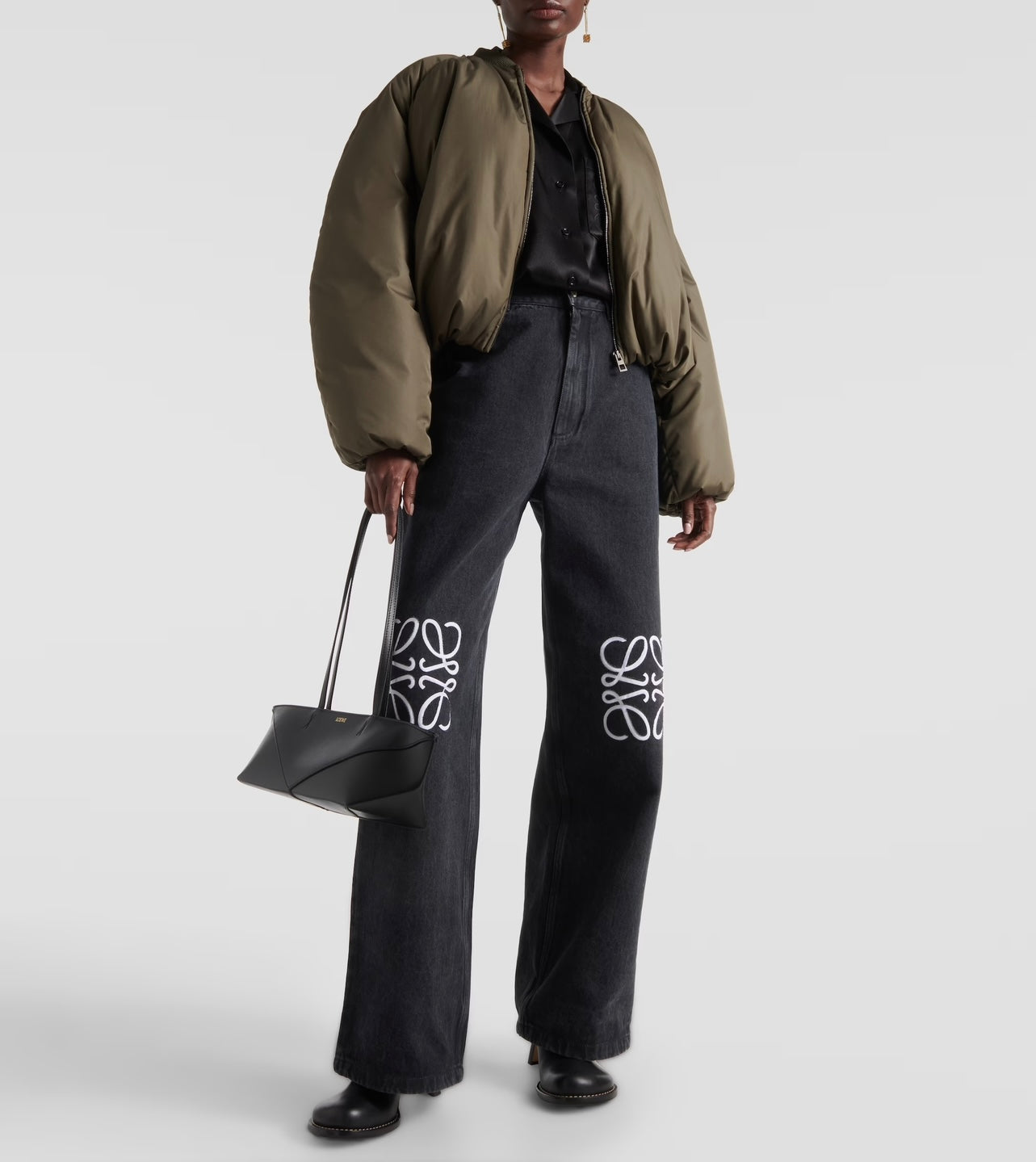 Jeans Anagramm Nero