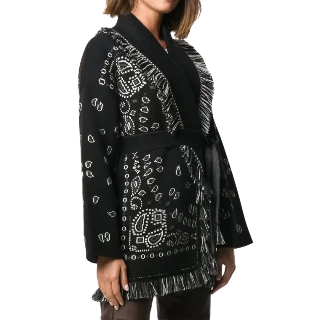 STRICKJACKE HALSTUCH SCHWARZ