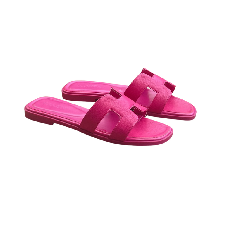 Sandal Loren